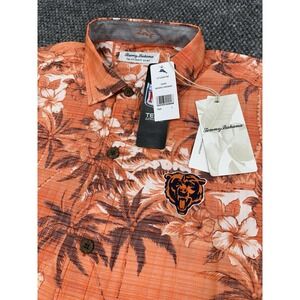 Chicago Bears Tommy Bahama NFL Men's Large Orange IslandZone Hawaiian Camp Shirt